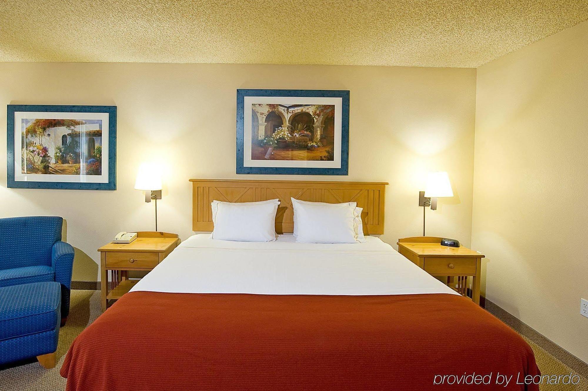 Red Lion Inn & Suites גודייר מראה חיצוני תמונה